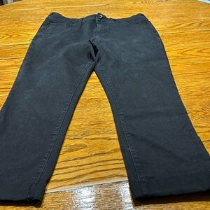 Wallflower black The Ultra Fit style jeans.  Cropped length with cuffs. Size 16+